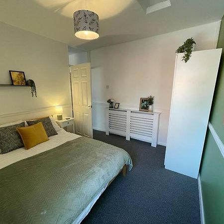 2 Bed Central Cardiff Apartment - Sleeps Five! エクステリア 写真
