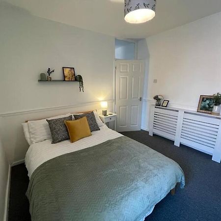 2 Bed Central Cardiff Apartment - Sleeps Five! エクステリア 写真